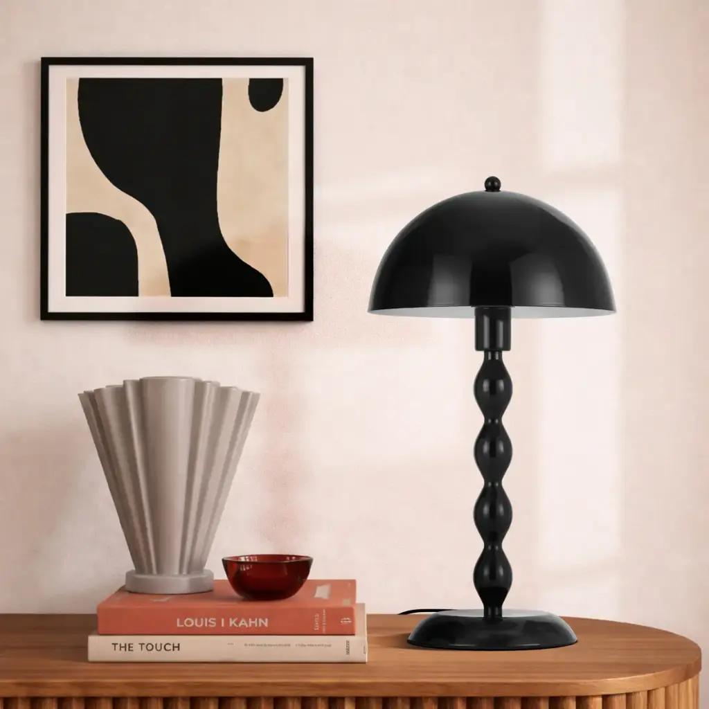 ESTIQ TABLE LAMP