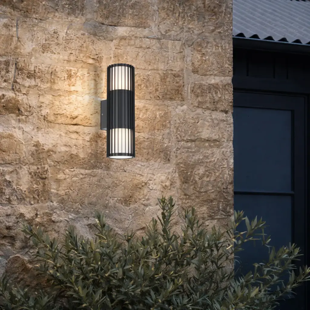CASHEL EXTERIOR WALL LIGHT 